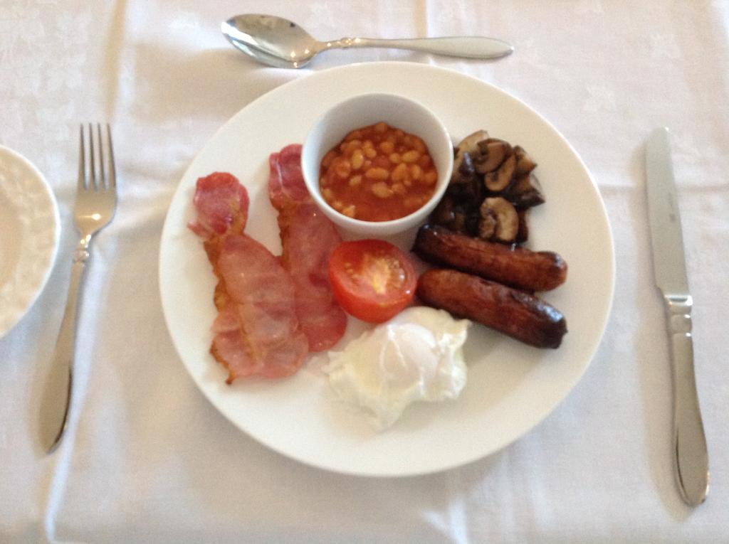 Bed and Breakfast Bassets House AEGON International Esterno foto
