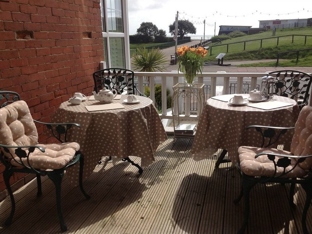 Bed and Breakfast Bassets House AEGON International Esterno foto